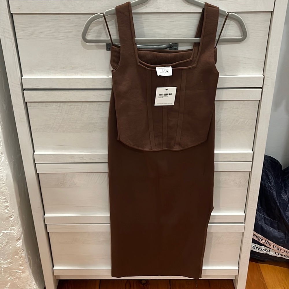 Bobbles and lace set skirt and crop top